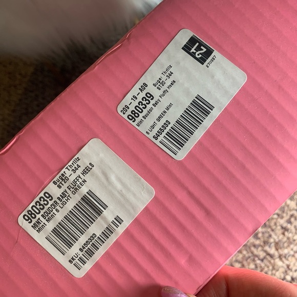 NWT | Sugar Thrillz fluffy boudoir heels mint green WMNS6 - Picture 10 of 11